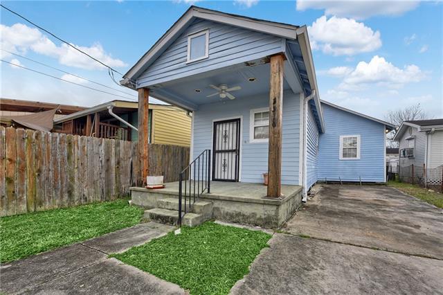 3316 Mistletoe Street - Photo 1