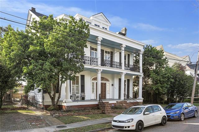 1638 Dufossat Street - Photo 1