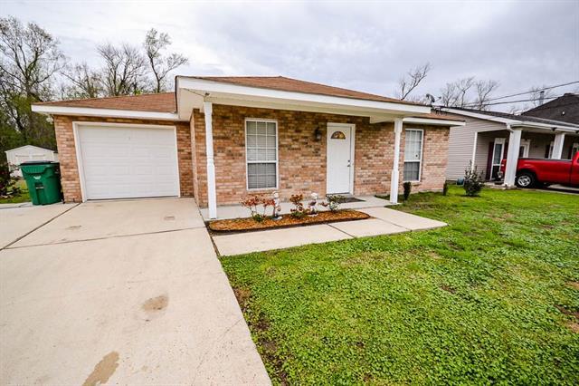 417 Kennedy Street - Photo 1