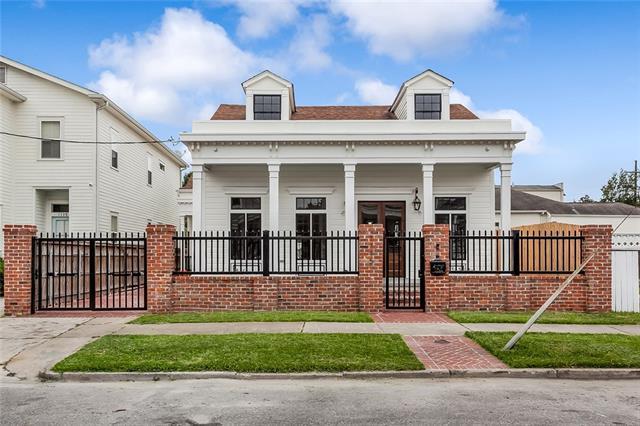 1115 Valence Street - Photo 1