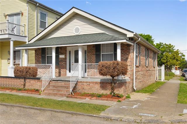 1738 Monroe Street - Photo 1