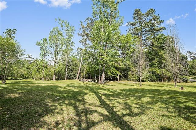 104 Blackburn Place - Photo 1