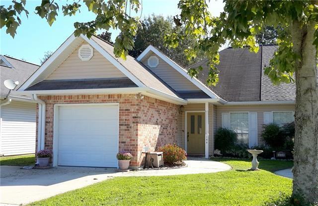154 Emerald Pines Court - Photo 1