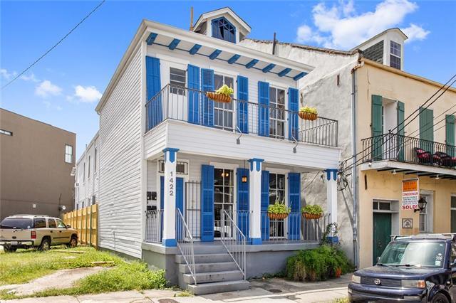 1422 Chartres Street - Photo 1