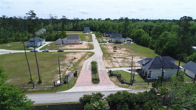 129 Taylor Drive - Photo 1