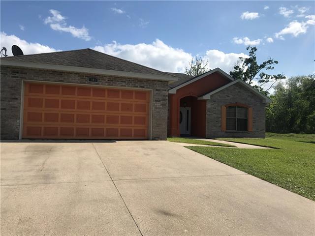 409 Sparrow Lane - Photo 1