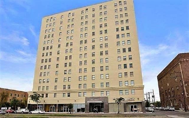 1205 St Charles Avenue - Photo 1