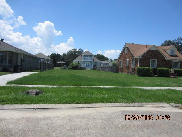 5544 Vermillion Boulevard - Photo 1