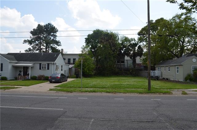 3338 Desaix Boulevard - Photo 1