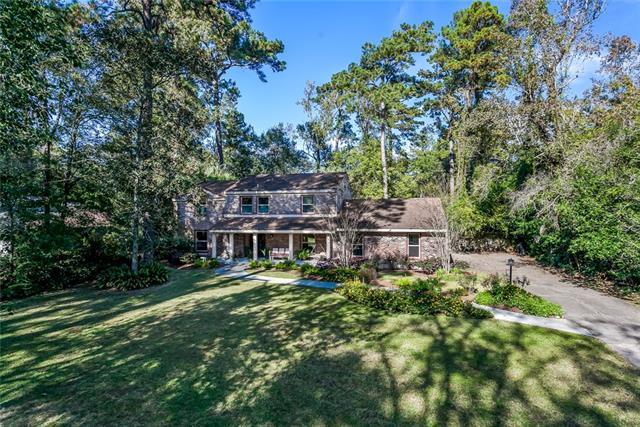 110 Bayberry Drive - Photo 1
