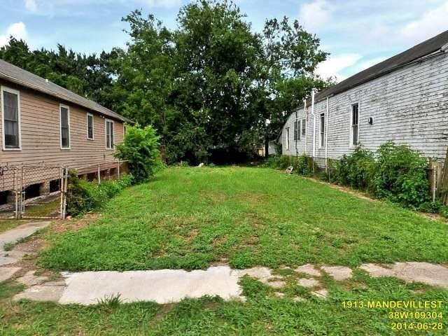 1913 Mandeville Street - Photo 1