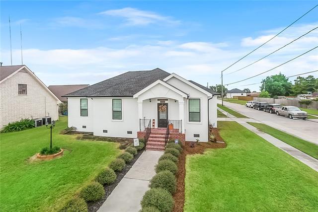 1305 Genie Street - Photo 1
