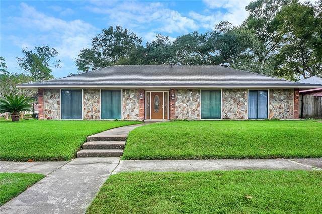 1525 Fernwood Drive - Photo 1