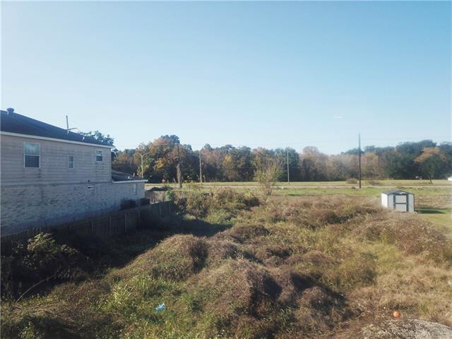 6708 Deanne Street - Photo 1
