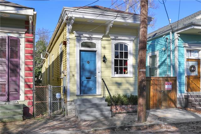 908 Montegut Street - Photo 1