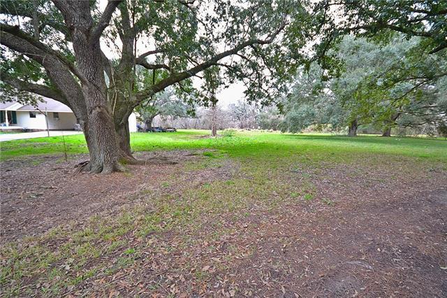 131A Michael Drive - Photo 1
