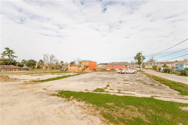 5629 St Bernard Highway - Photo 1