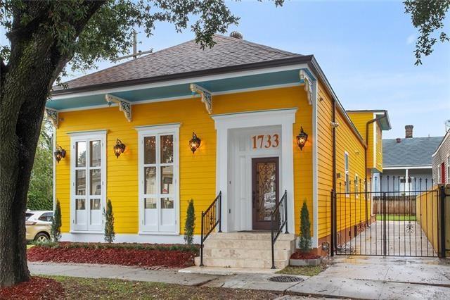 1733 Ursulines Avenue - Photo 1