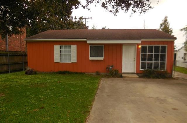 128 Anne Drive - Photo 1