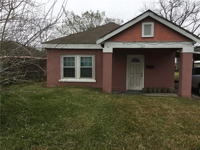 217 4TH Street - Photo 1