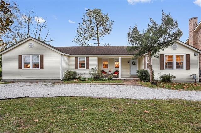 102 Midway Drive - Photo 1