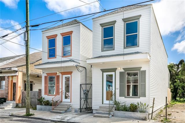 1329 Frenchmen Street - Photo 1