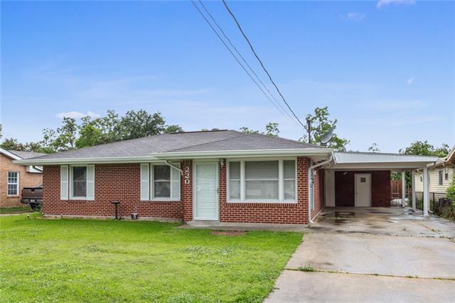 220 Barton Avenue - Photo 1
