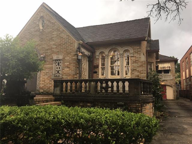 3718 Gentilly Boulevard - Photo 1