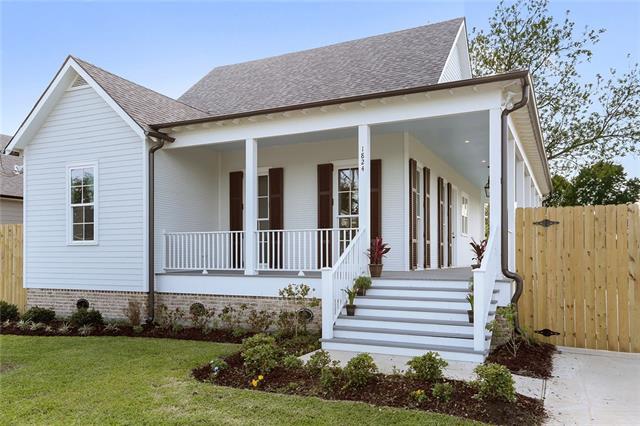 1824 Alexander Avenue - Photo 1