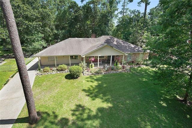 108 Laurelwood Drive - Photo 1
