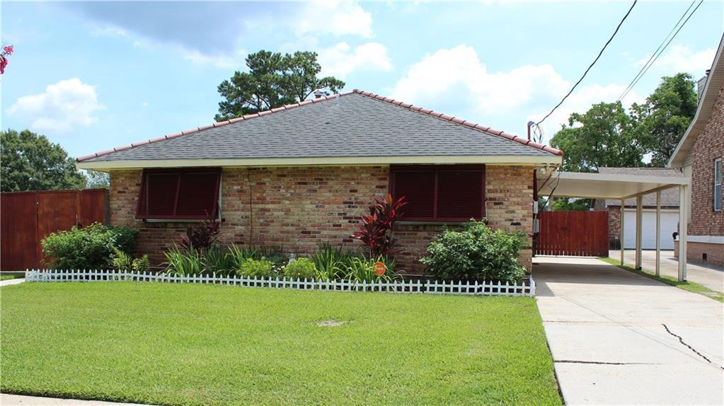 2422 Mercedes Boulevard - Photo 1