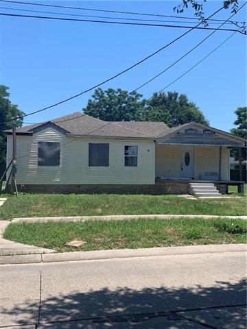 5335 Saint Anthony Avenue - Photo 1
