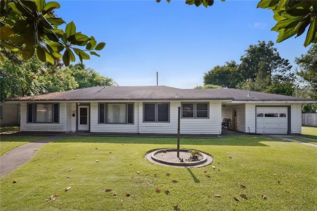 421 Felix Street - Photo 1