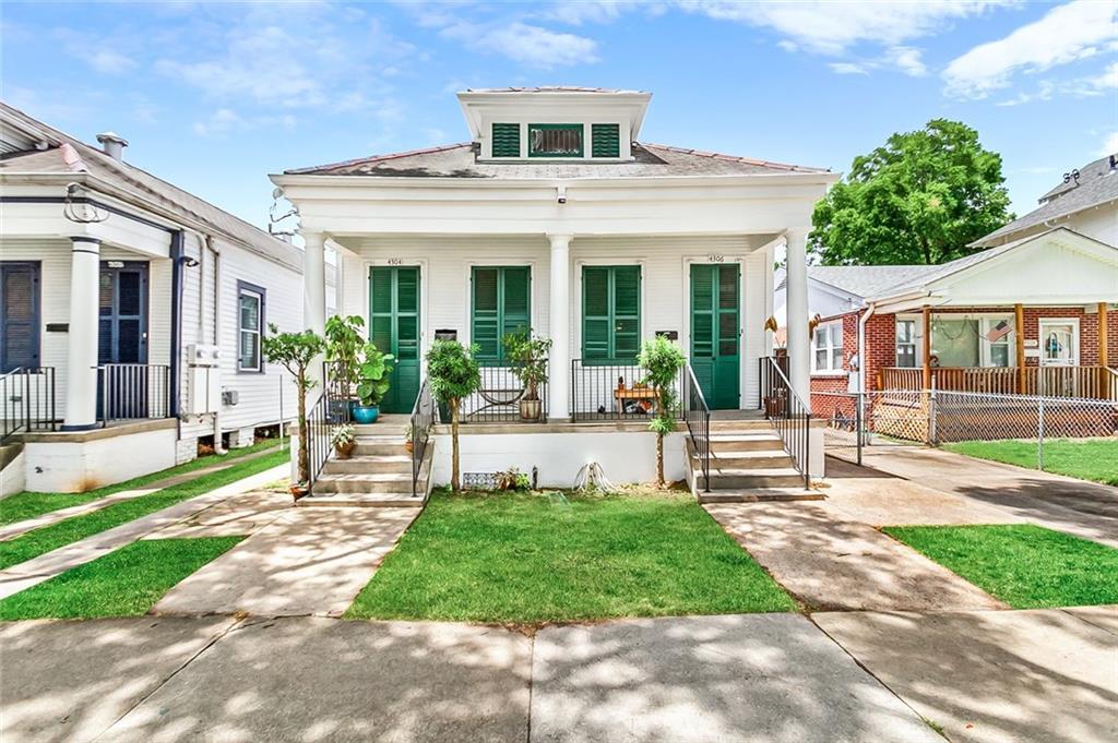 4304 Bienville Street - Photo 1