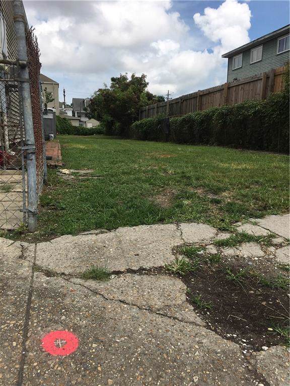2023 Liberty Street - Photo 1