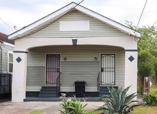 2428 Touro Street - Photo 1