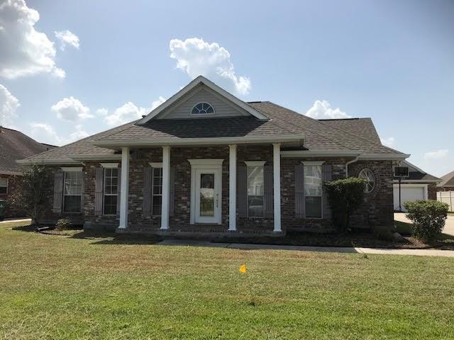 108 Roseland Drive - Photo 1