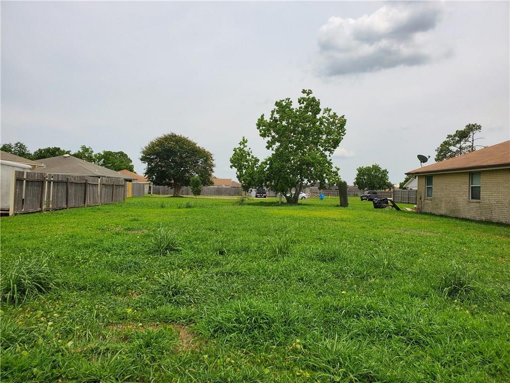 3413 Lyndell Drive - Photo 1