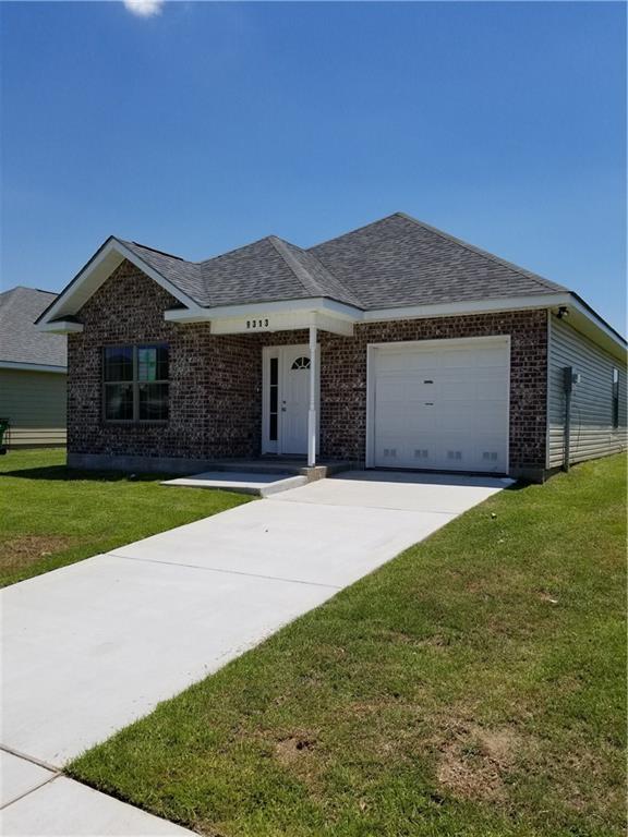 9313 E Claiborne Parkway - Photo 1