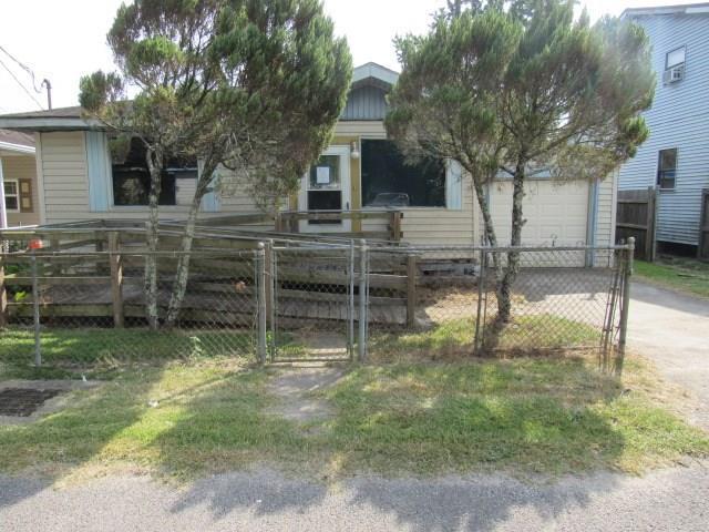112 Evans Street - Photo 1