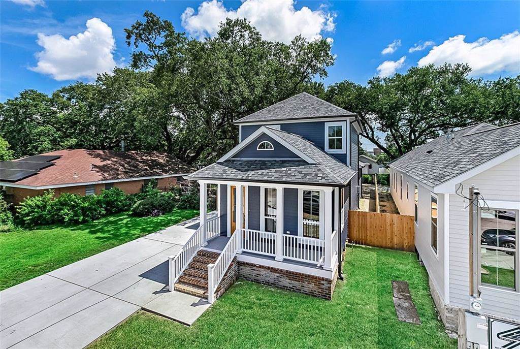 47 Holly Drive - Photo 1