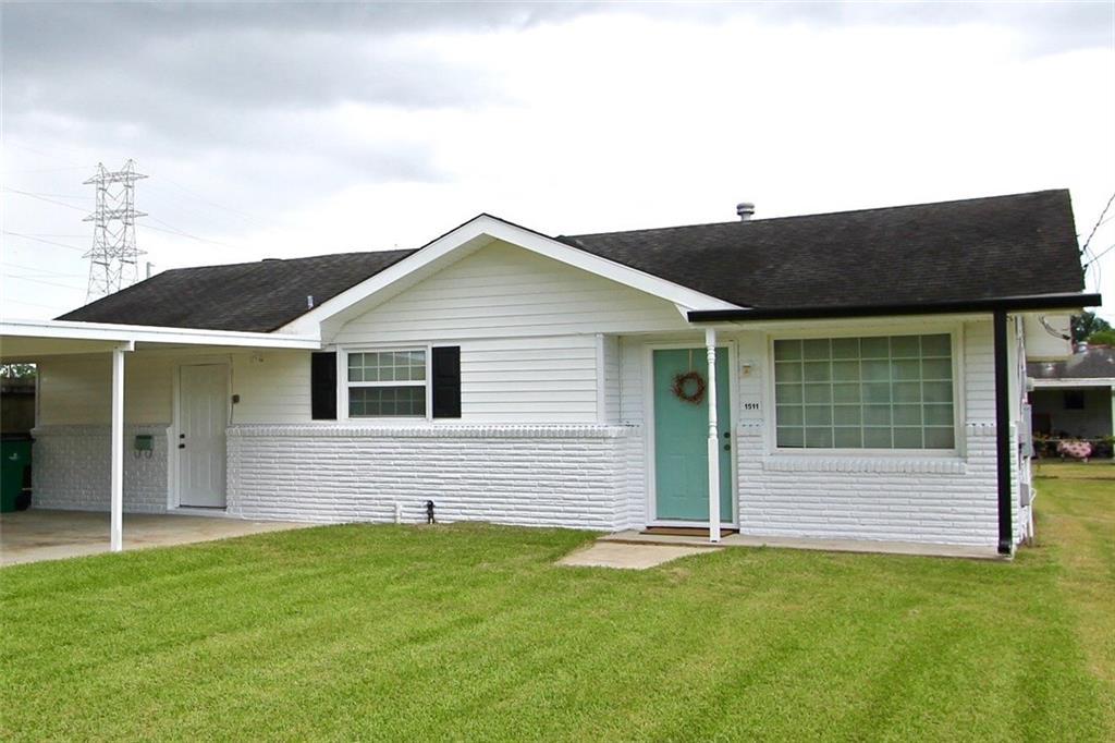 1511 West Drive - Photo 1