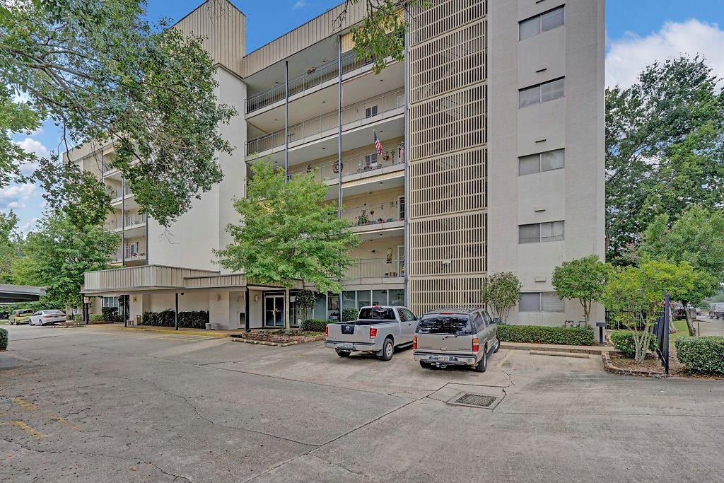 848 Boston Street - Photo 1