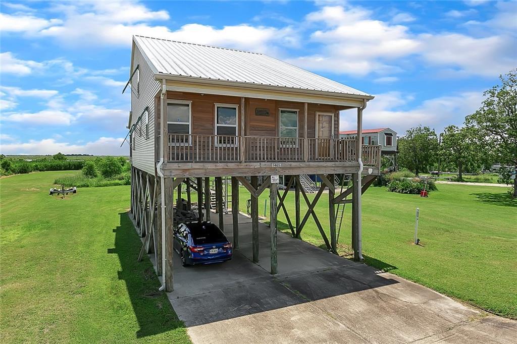 5805 Delacroix Highway - Photo 1