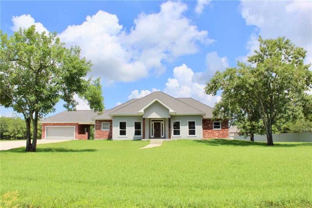 7892 Barataria Boulevard - Photo 1