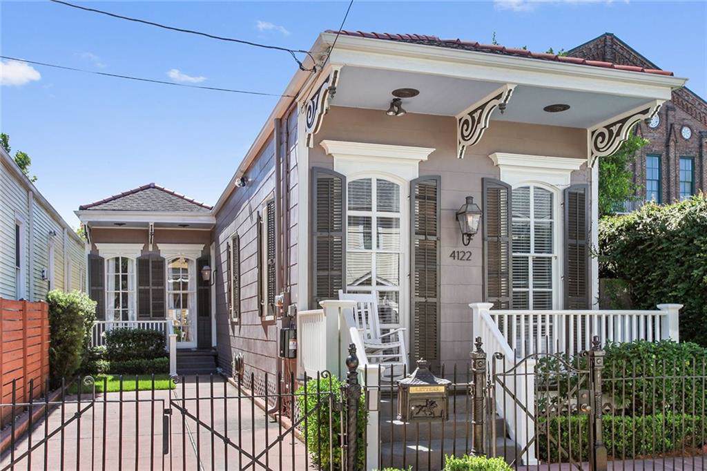 4122 Coliseum Street - Photo 1