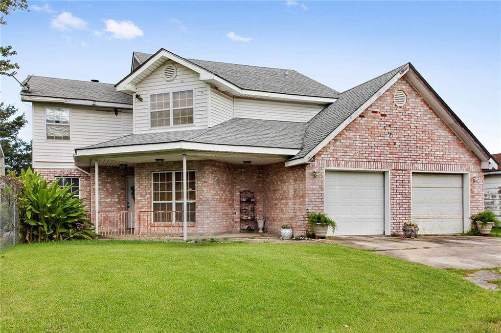 171 Sleepy Redwood Street - Photo 1