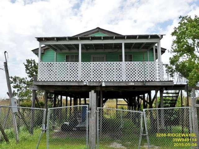 3288 Ridgeway Boulevard - Photo 1