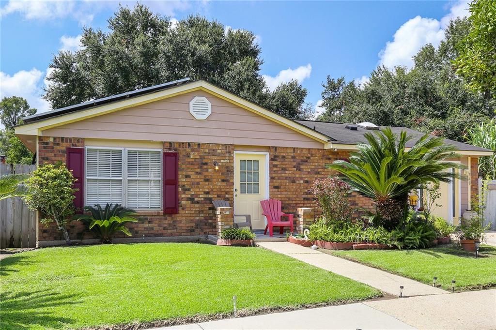 368 Hester Drive - Photo 1