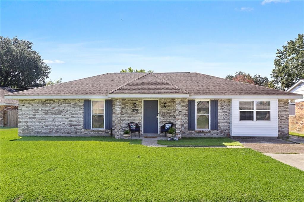 370 Marcia Drive - Photo 1